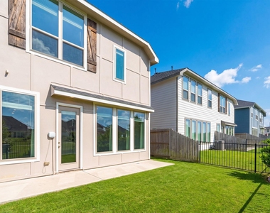 5634 Amber Brook Lane - Photo Thumbnail 45