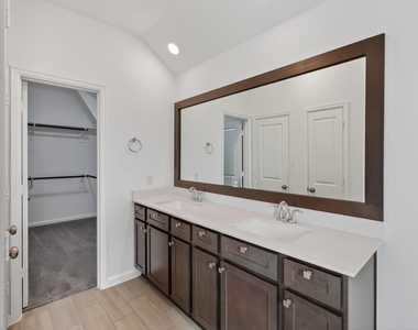 5634 Amber Brook Lane - Photo Thumbnail 26