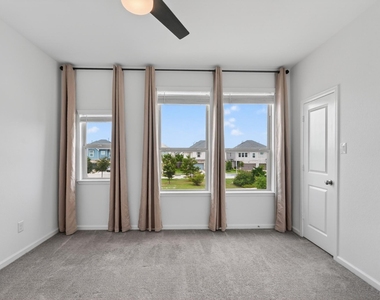 5634 Amber Brook Lane - Photo Thumbnail 33