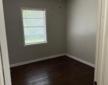 1417 Bland Street - Photo Thumbnail 17