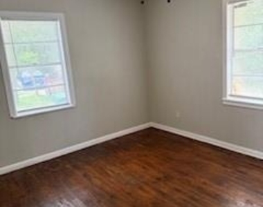 1417 Bland Street - Photo Thumbnail 20