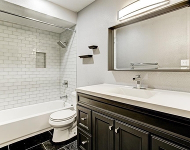 2400 N Braeswood Boulevard - Photo Thumbnail 6