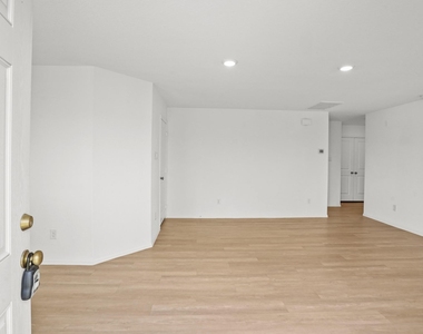 26802 Wilderye Cove Lane - Photo Thumbnail 2