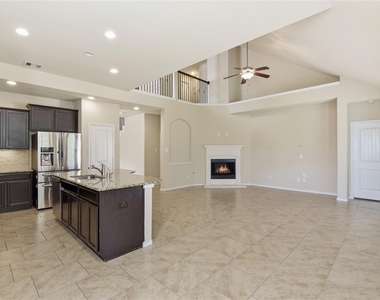23207 Verita Court - Photo Thumbnail 14