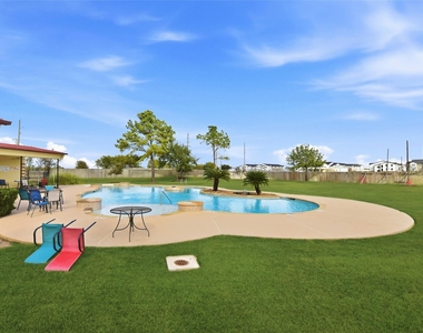 23207 Verita Court - Photo Thumbnail 44
