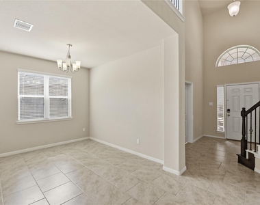 23207 Verita Court - Photo Thumbnail 7