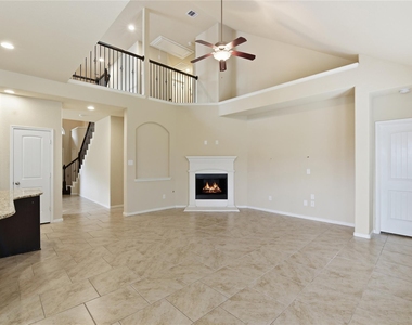 23207 Verita Court - Photo Thumbnail 8