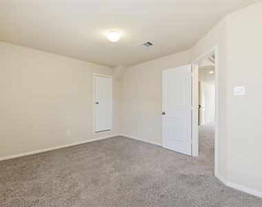 23207 Verita Court - Photo Thumbnail 24
