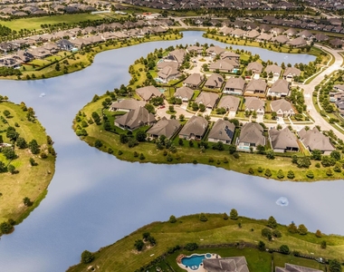 2122 Germander Lane - Photo Thumbnail 36