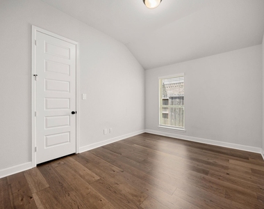 2122 Germander Lane - Photo Thumbnail 20