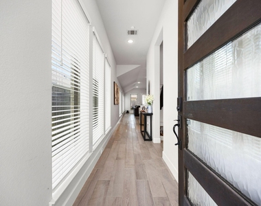 2122 Germander Lane - Photo Thumbnail 4