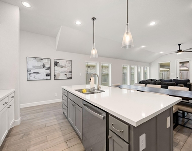 2122 Germander Lane - Photo Thumbnail 7