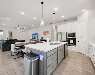 2122 Germander Lane - Photo Thumbnail 5