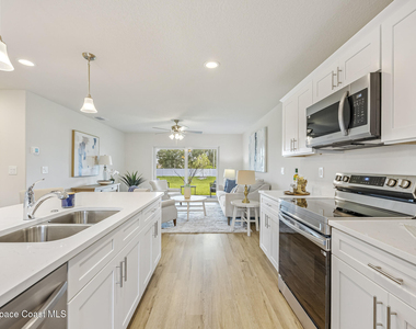 168 Hidden Woods Place - Photo Thumbnail 7
