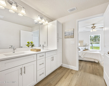 168 Hidden Woods Place - Photo Thumbnail 14