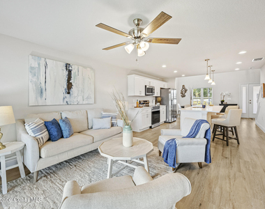 168 Hidden Woods Place - Photo Thumbnail 9