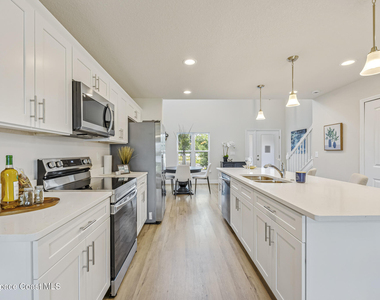 168 Hidden Woods Place - Photo Thumbnail 6