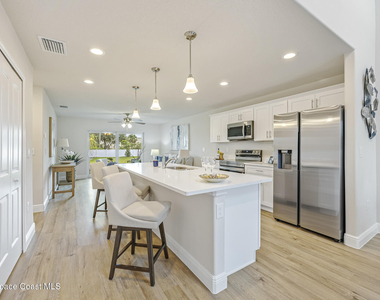 168 Hidden Woods Place - Photo Thumbnail 3