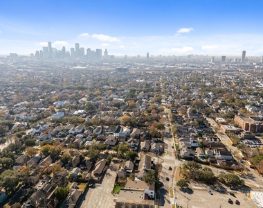 943 Pecore Street - Photo Thumbnail 16