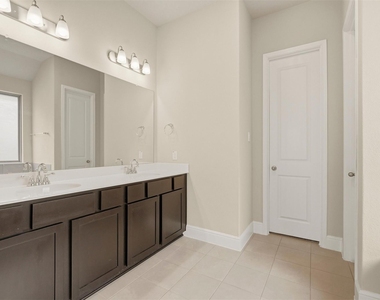430 Rita Blanca Drive - Photo Thumbnail 21