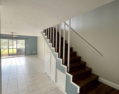 113 Kristi Drive - Photo Thumbnail 16