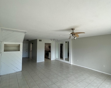 113 Kristi Drive - Photo Thumbnail 19