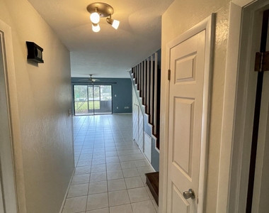 113 Kristi Drive - Photo Thumbnail 15