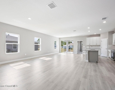 495 Harrison Street Sw - Photo Thumbnail 12