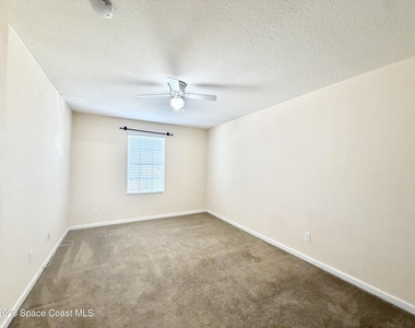 2655 Revolution Street - Photo Thumbnail 3