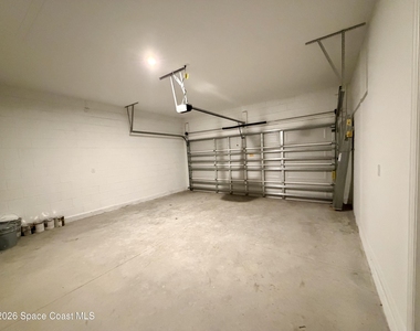 826 Castleford Avenue Ne - Photo Thumbnail 17