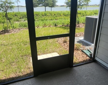 1379 Bluewater Lane - Photo Thumbnail 14