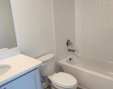 1379 Bluewater Lane - Photo Thumbnail 25