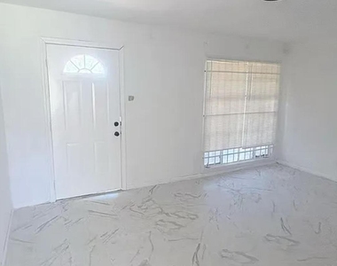 8710 Josie Street - Photo Thumbnail 2