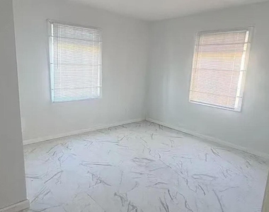 8710 Josie Street - Photo Thumbnail 5
