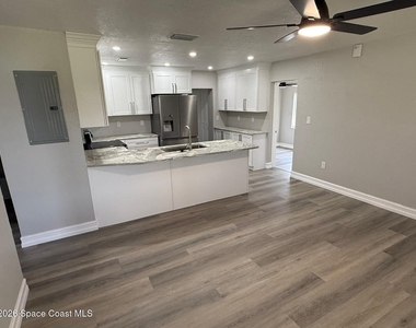 2839 Colbert Circle - Photo Thumbnail 5