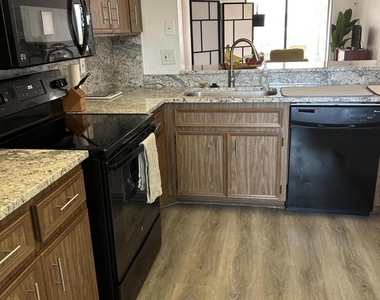 840 N Atlantic Avenue - Photo Thumbnail 3