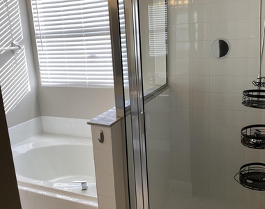 5144 Ivory Way - Photo Thumbnail 6