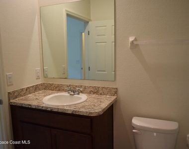 620 Remington Green Drive Se - Photo Thumbnail 14