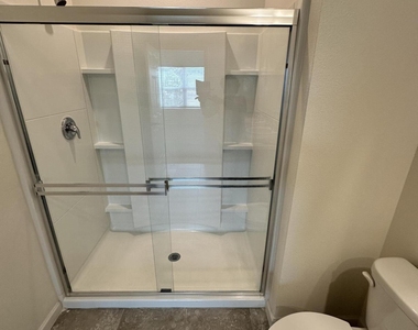 620 Remington Green Drive Se - Photo Thumbnail 21