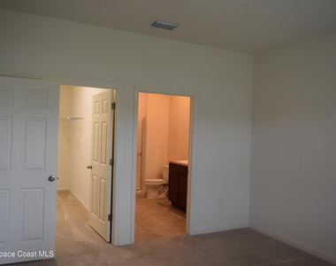 620 Remington Green Drive Se - Photo Thumbnail 18