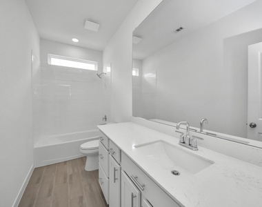 29515 Pondview Drive - Photo Thumbnail 25