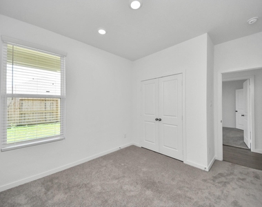 29515 Pondview Drive - Photo Thumbnail 29