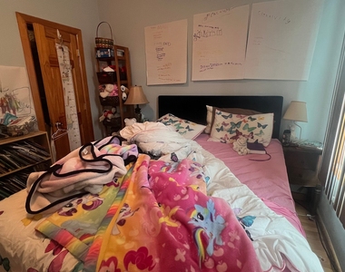 619 East 7 Street - Photo Thumbnail 9