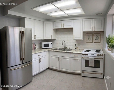 800 N Fiske Boulevard - Photo Thumbnail 15