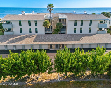 700 Wave Crest Avenue - Photo Thumbnail 2