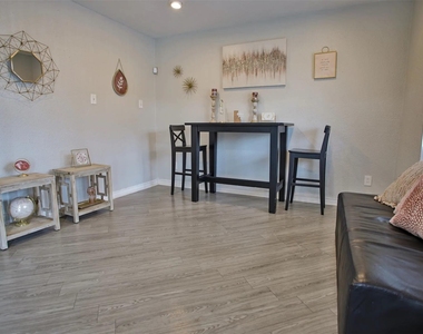2700 S Dairy Ashford Road - Photo Thumbnail 8