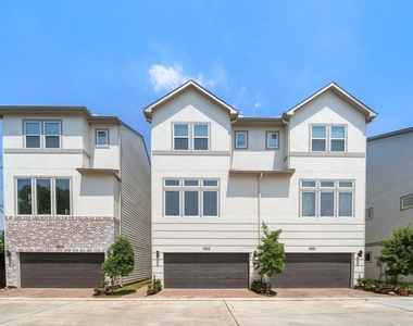 4508 Trevor Park Lane - Photo Thumbnail 2