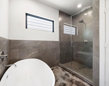 4508 Trevor Park Lane - Photo Thumbnail 26