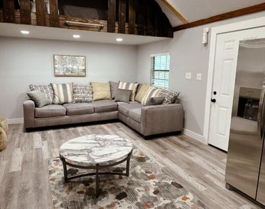 38 Martha Lane - Photo Thumbnail 29