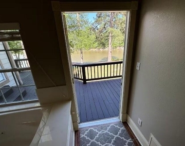 38 Martha Lane - Photo Thumbnail 22
